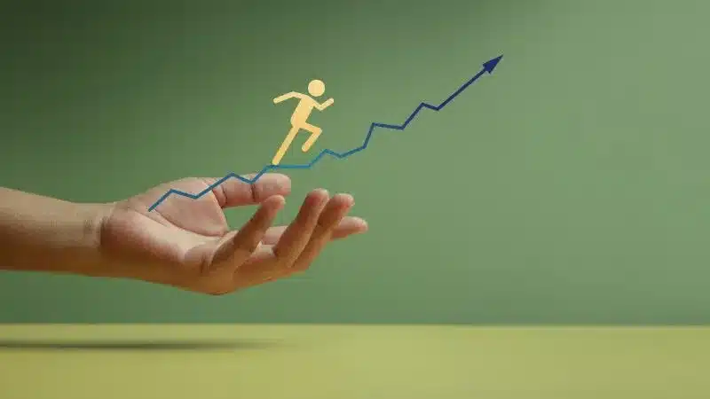 A complete guide to understanding the employee journey