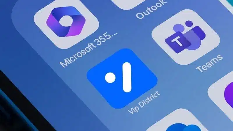 Explore the key benefits of an internal communication app and share practical use cases that show its real impact